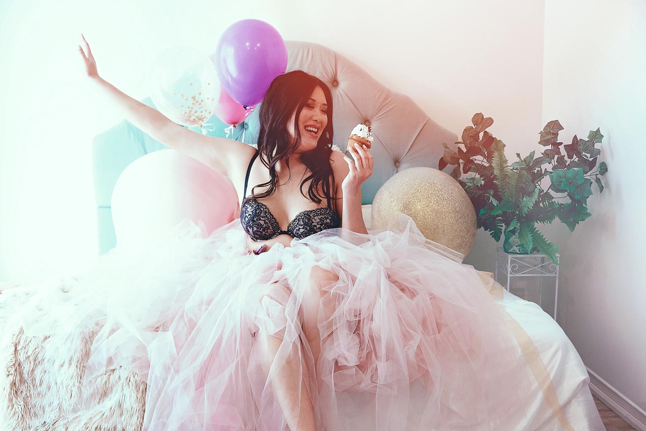 Birthday Boudoir Sessions in Toronto, Canada Best Birthday Present